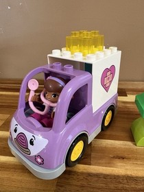 LEGO DUPLO 10605 Doc McStuffins Rosie the Ambulance Set Retired Disney READ