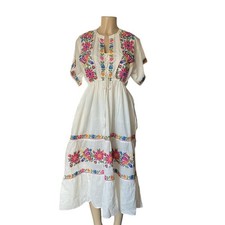 Mexican Floral Dress Embroidered White Cotton Size XL Artesanal Boho Chic Fiesta