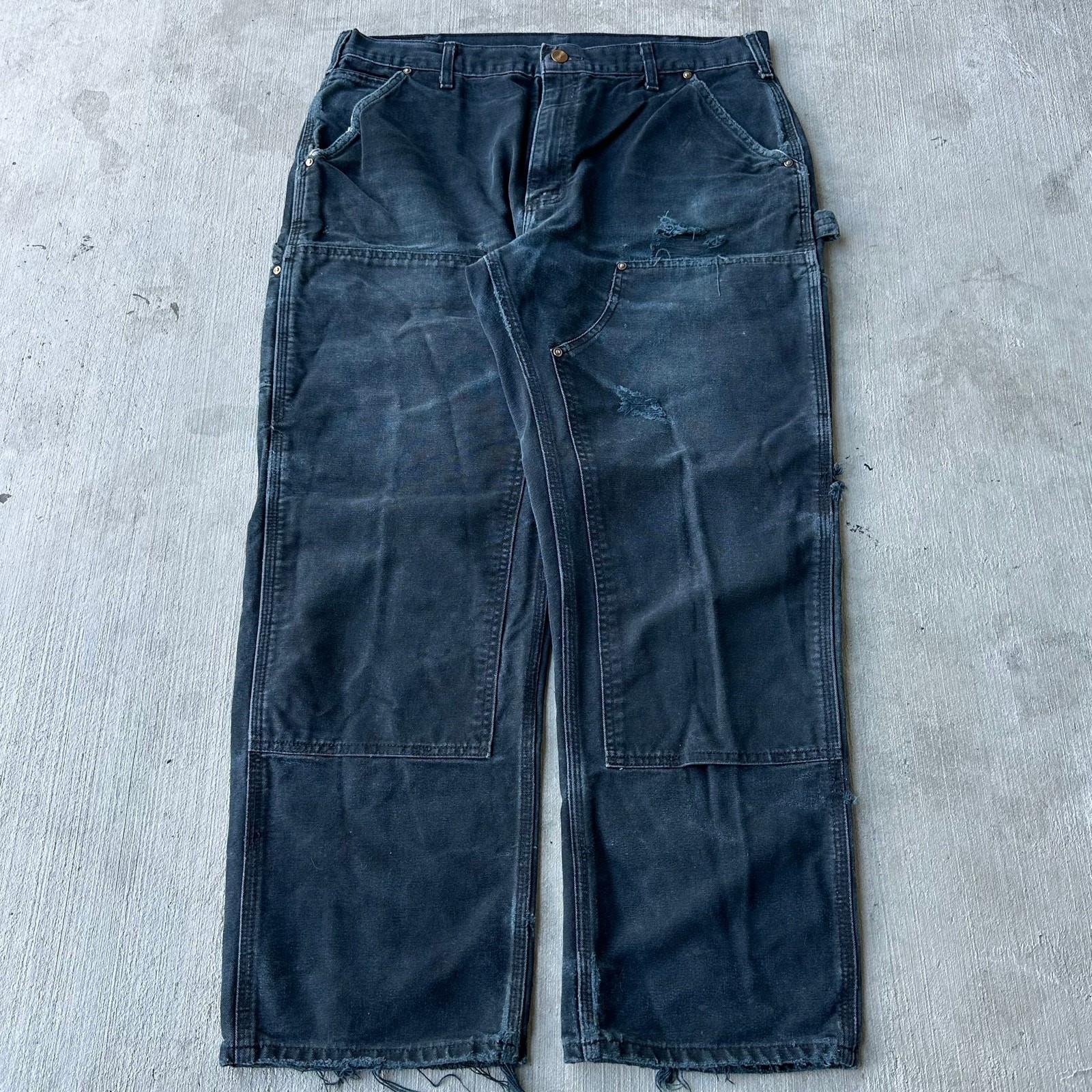 Vintage Y2K Carhartt black double knee work wear carpenter pants