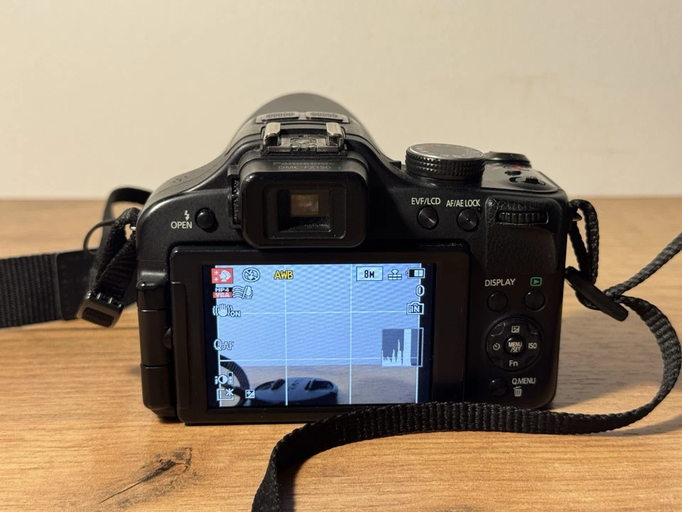 Panasonic Lumix DMC-FZ150, Foto 4 von 5