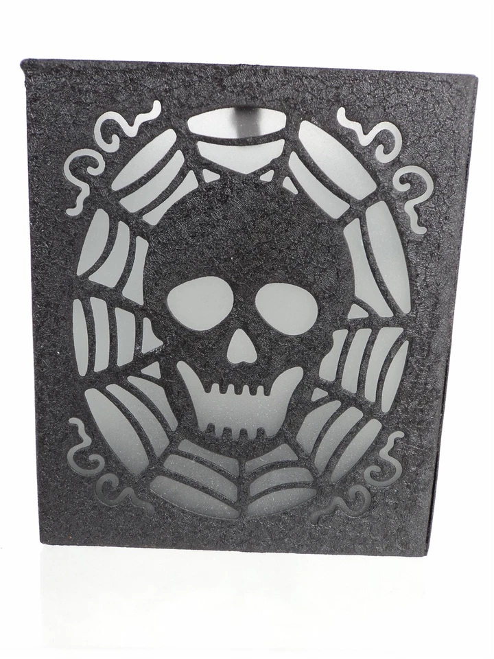 Calavera negra de metal con candelabro de vidrio esmerilado - Para Halloween - ¡Espeluznante! Foto 2 de 3