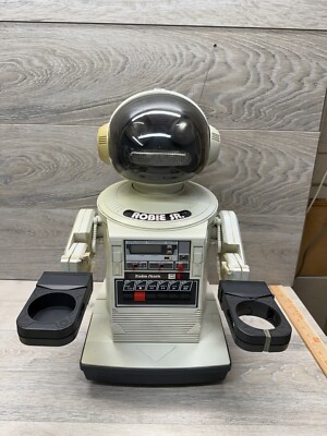 Untested - Radio Shack Robie Sr Robot - No Remote - Untested