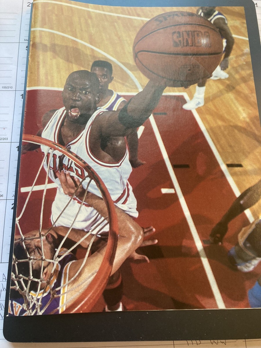 1991 Classic Picture of A Michael Jordan Dunk With His Tongue Out Free  Shipping