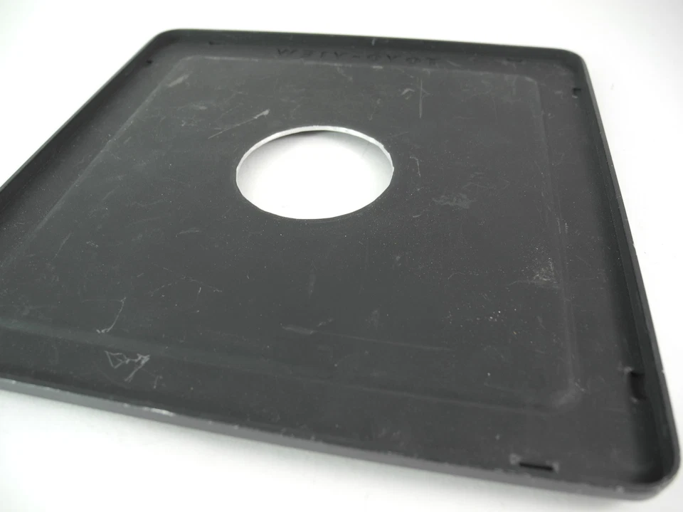 TOYO VIEW LENS BOARD METAL 6x6 WITH 1 9/16th in HOLE PERFECT USABLE TAPE RESIDUE - Image 3 of 4