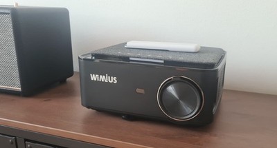 Wimius K1 Beamer 1080p WiFi 5G Bluetooth, Full HD 1280 ANSI schwarz