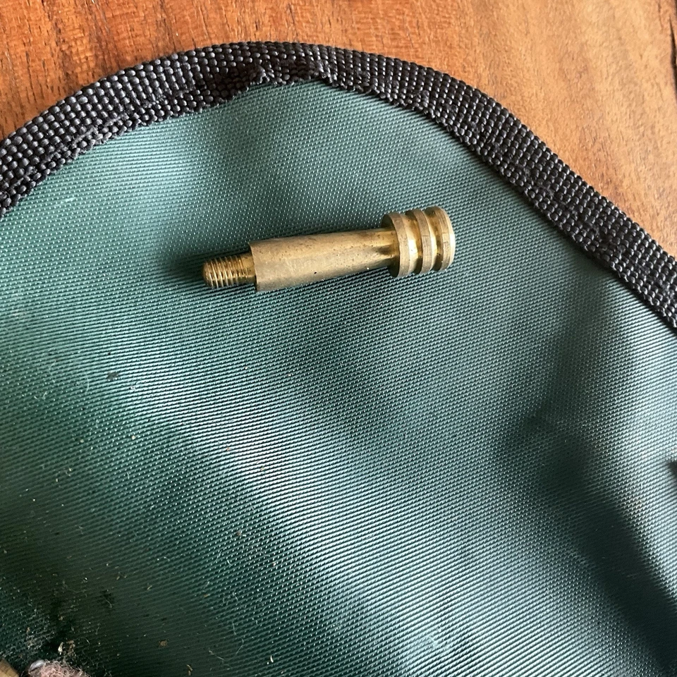 Cabelas Folding Gun Cleaning Kit - Image 2 of 4