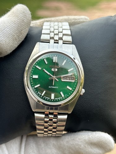 Vintage Seiko 5 Automatic Men's Watch Day/Date Japan 7009 - Picture 3 of 9