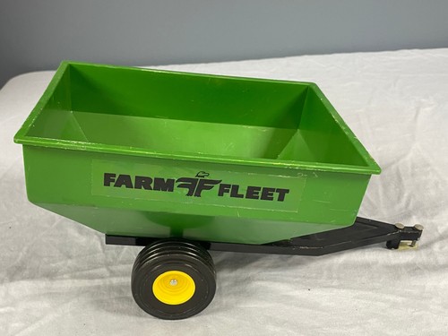 Scale Models 1/16 Scale Die Cast Plastic Grain Cart Bottom Drain Wagon Farm Toy - Picture 3 of 5