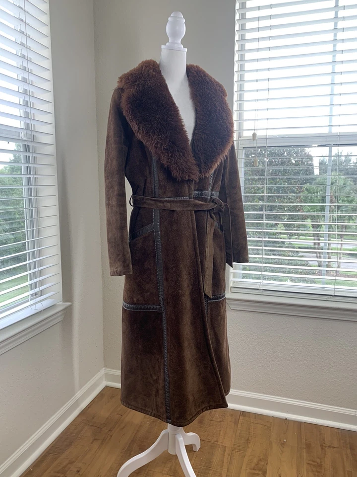 Vintage 1970’s Suede Leather Coat Women’s XSmall / Small Brown Boho Bohemian - Image 3 of 4
