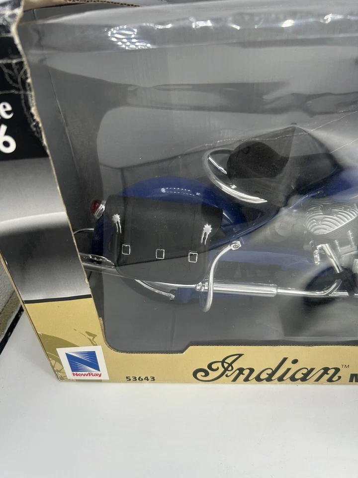 NewRay 2001 sin usar, en caja 1:6 1948 Blue Indian Chief vehículo de motocicleta fundido a presión #c3 Foto 2 de 4