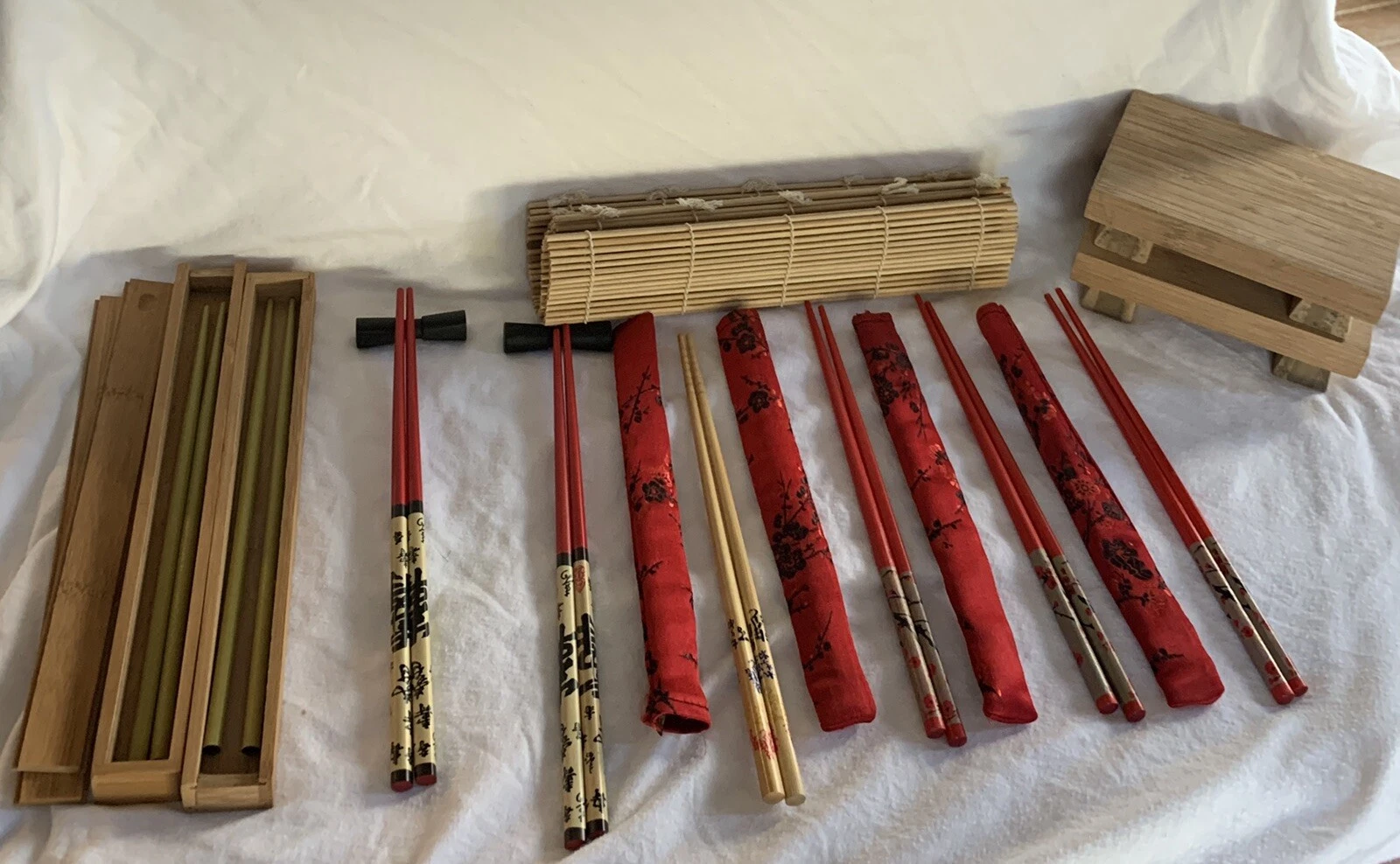 Chopstick lot - 8 - sushi mats - sushi board