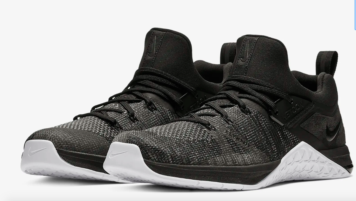 nike metcon flyknit black