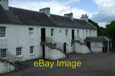 Foto 6x4 Shuttle Row Bothwell\/NS7058 Geburtsort von David Livingstone. c2008