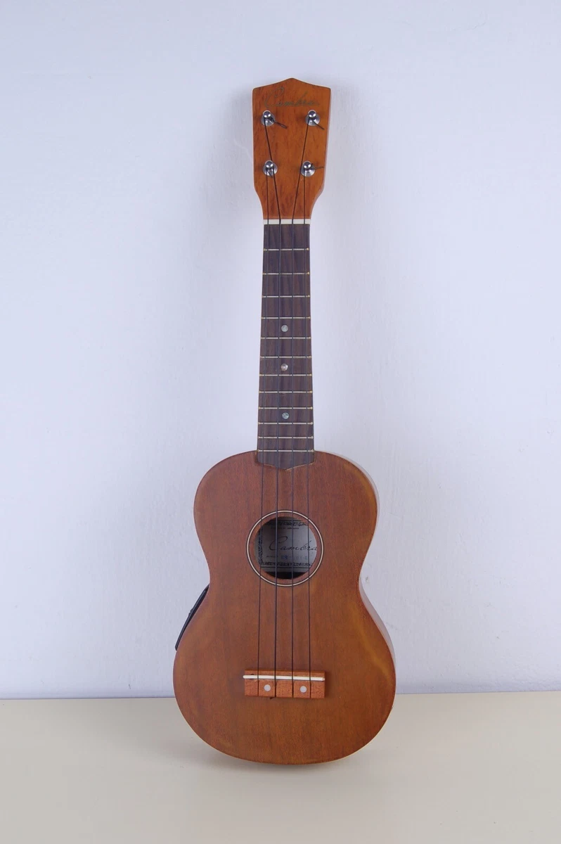 Ukulele spagnolo Cambra Guitarras de Artesania US 10CE PS 900