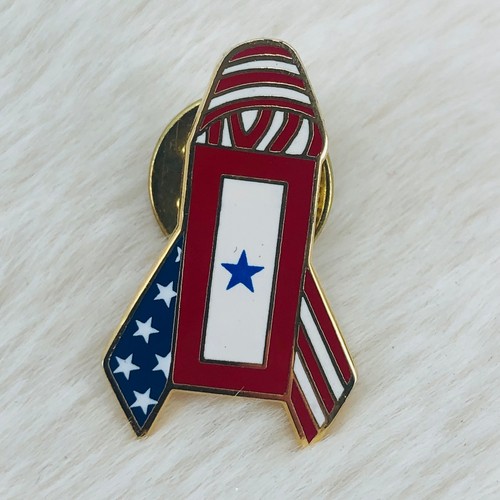 Red White Blue Ribbon w/ Military Family Blue Star of the Service Banner Pin