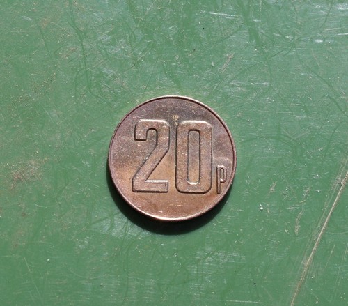 5 x 20p Brass Tokens Gaming Coin Deith Leisure Token - Picture 2 of 4