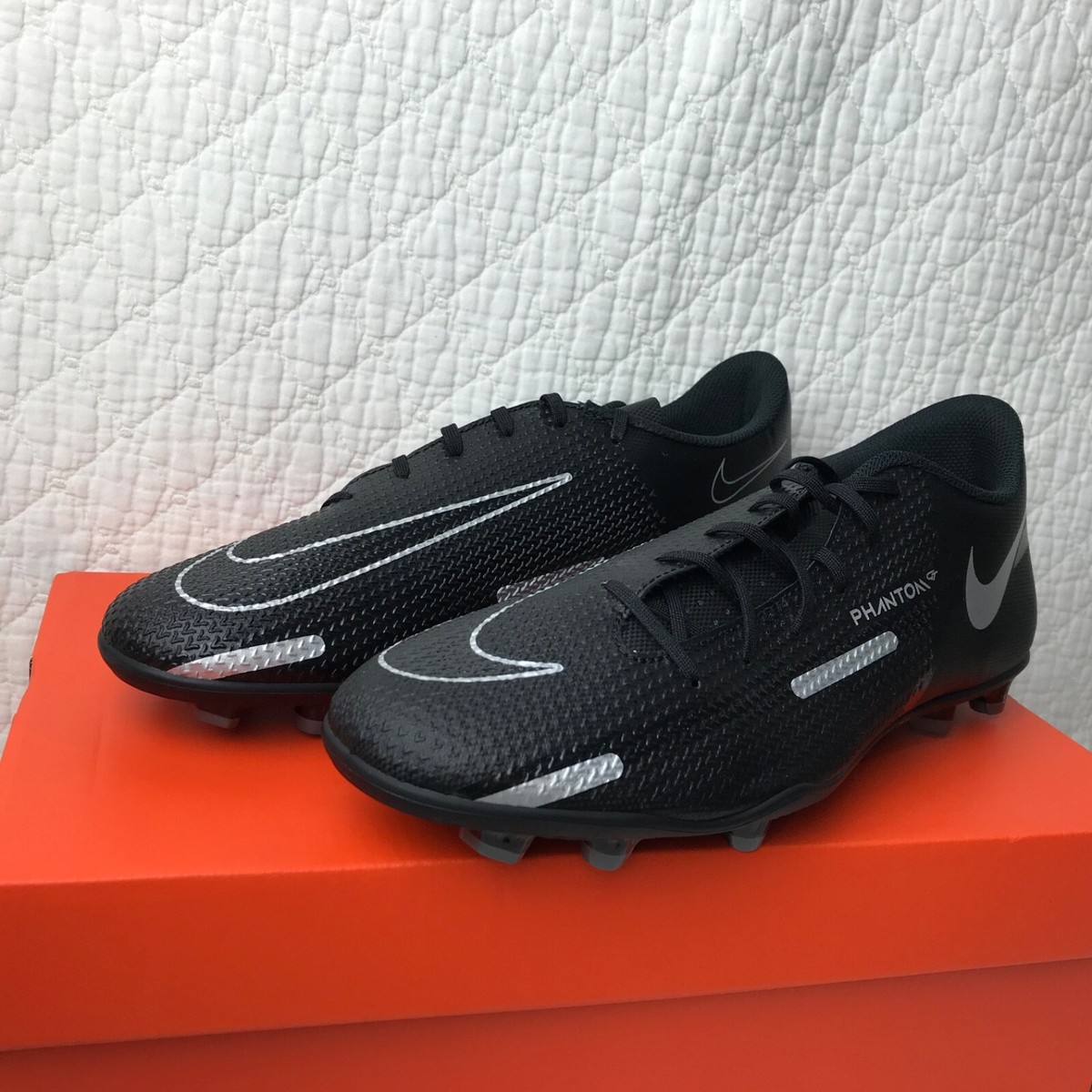 Nike Phantom GT2 Club FG/MG Soccer Cleats Men's SZ 9 Black/Silver