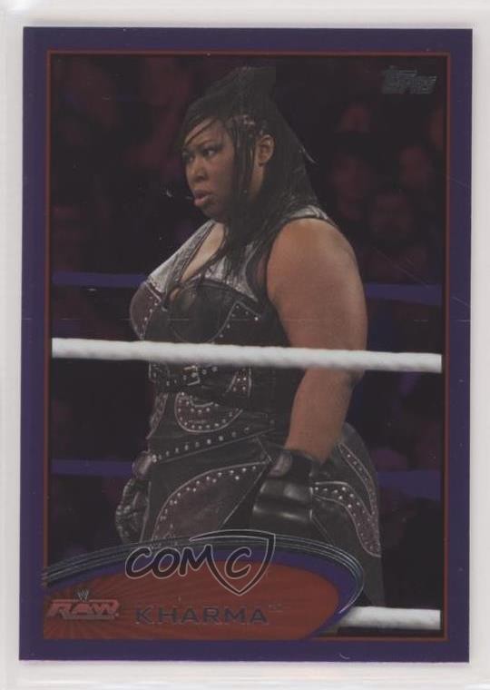 2012 Topps WWE Wal-Mart Purple Kharma #33 7ut