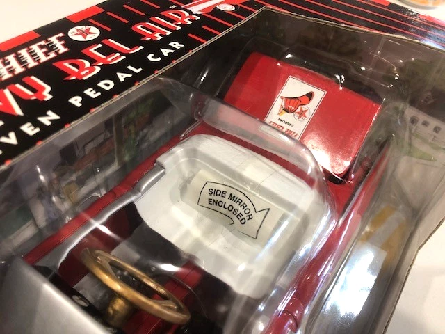 Литая под давлением красная педаль автомобиля Chevy Bel Air 1957 года от коробки передач Texaco Fire Chief - Изображение 3 из 4