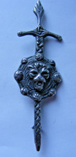 Vintage hallmarked silver kilt pin lapel brooch Scottish shield shape 8 grams