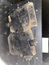 LAND ROVER DEFENDER WOLF XD TWIN BATTERY TRAY & RETAINING BRACKET - RRC8341