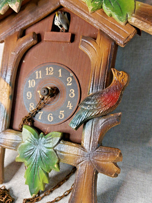 Vintage Deutsch Schwarzwälder Kuckucksuhr aus Holz - defekt *A