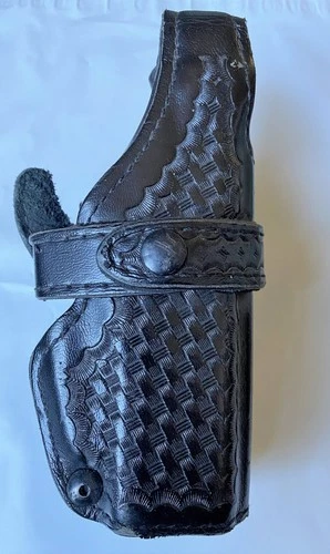 Safariland 070-83 Level 3 Basketweave Leather Holster for Glock 17/22 Right Hand