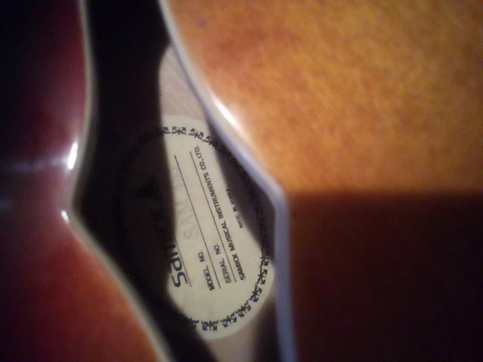 ES-335 Electric Guitar Semi-Hollow Samick Rosewood Fboard, Binding Nice Guitar - Image 2 of 4