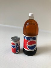 TYCO KITCHEN LITTLES PEPSI 2 liter botte  can Barbie Doll mini Accessory lot