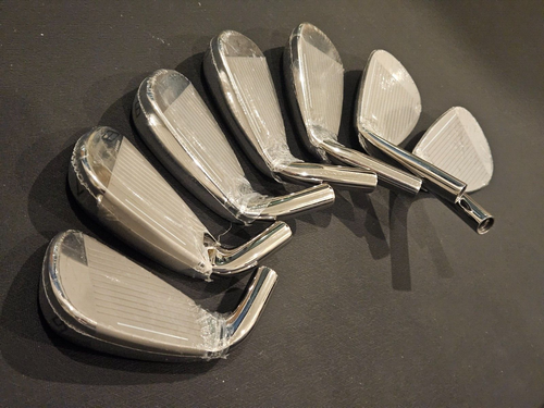 COBRA KING F8 6i-SW IRON HEAD ONLY - Picture 6 of 12