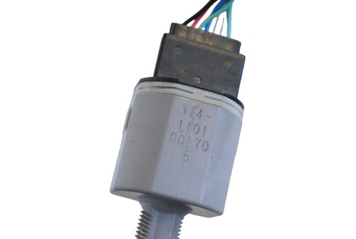 Interrupteur de feu stop Lexus ES300h 2019 RHD 25696406 - Picture 4 of 5