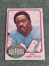1976 Topps Football #33 Miami Dolphins Guard Larry Little EX