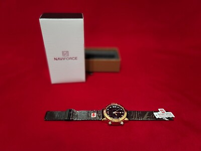 Naviforce - NF9153 - Orologio da polso al quarzo digitale analogico Dual Time da uomo, cinturino in metallo, impermeabile (Cinturino: viola/indice: bianco-viola