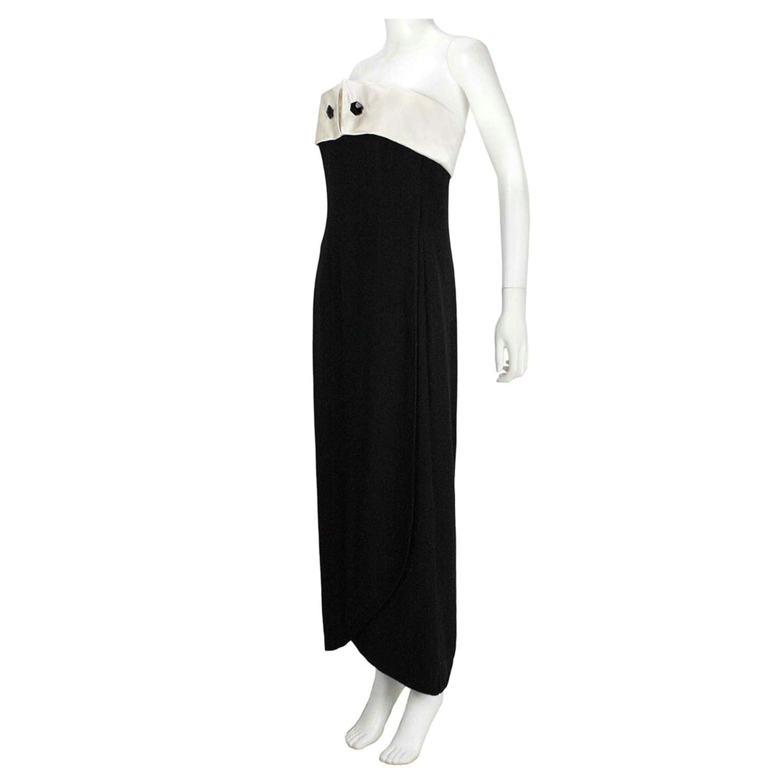 GIORGIO ARMANI Circa 1990s Black Wool Crepe Gown image 4