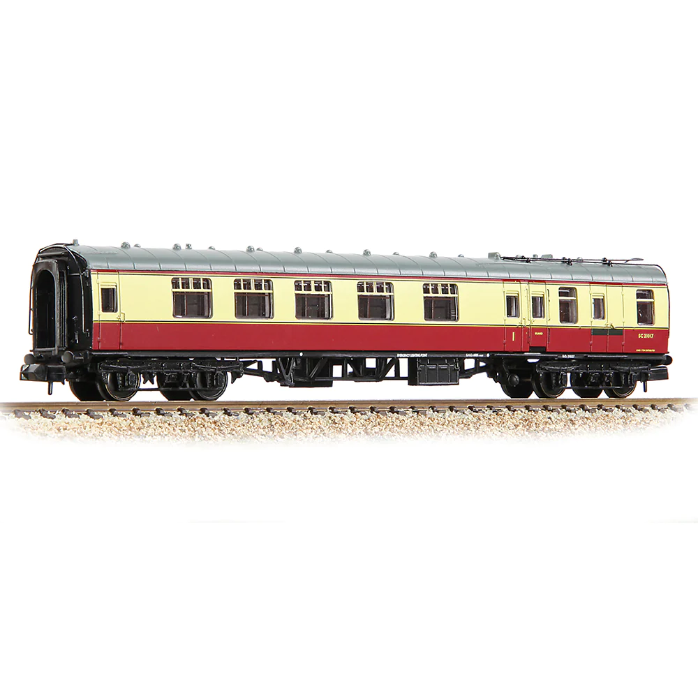 Graham Farish 374-081B N Gauge BR Mk1 BCK Brake Comp Corr Coach BR Crim/Crm
