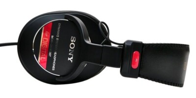 SONY MDR-CD900ST monitor headphones Closed dynamic type JAPAN [NEW