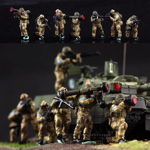 7Pcs 1/72 Miniatures Figure Tank Soldiers Scene Prop Model For Cars Vehicles - Picture 2 of 5