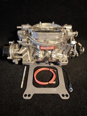 Edelbrock Vergaser 1406 600cfm e-Choke TOP ZUSTAND gebr. tadellose Funktion