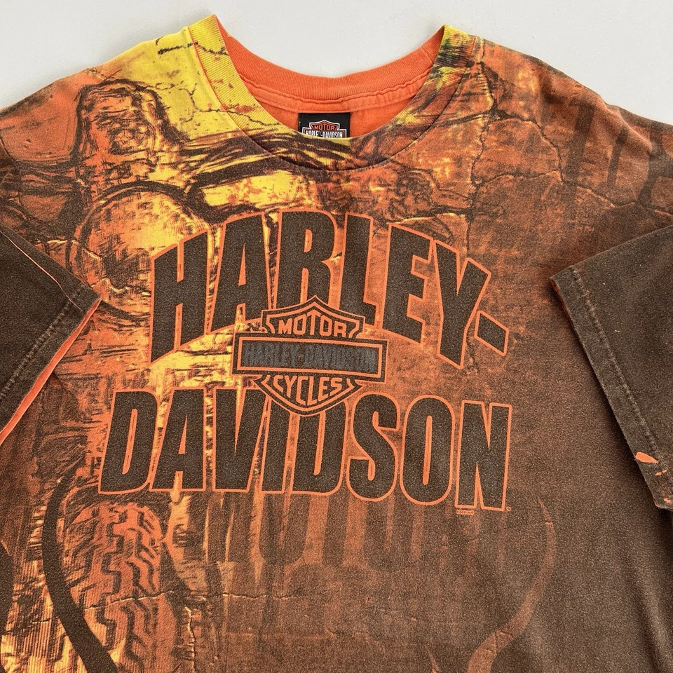 Camiseta vintage y2k Harley-Davidson Flame Motorcycle All Over Print naranja 2XL Foto 2 de 4
