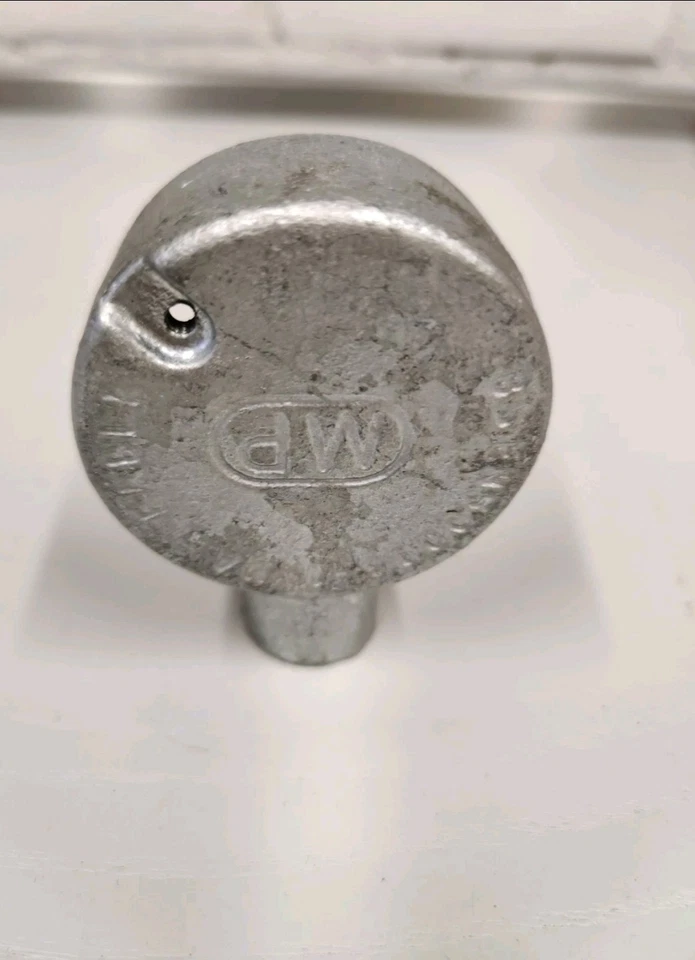 Met Pro Galvanised Conduit Fittings. Terminal Box. 20mm. MB1G - Image 2 of 2