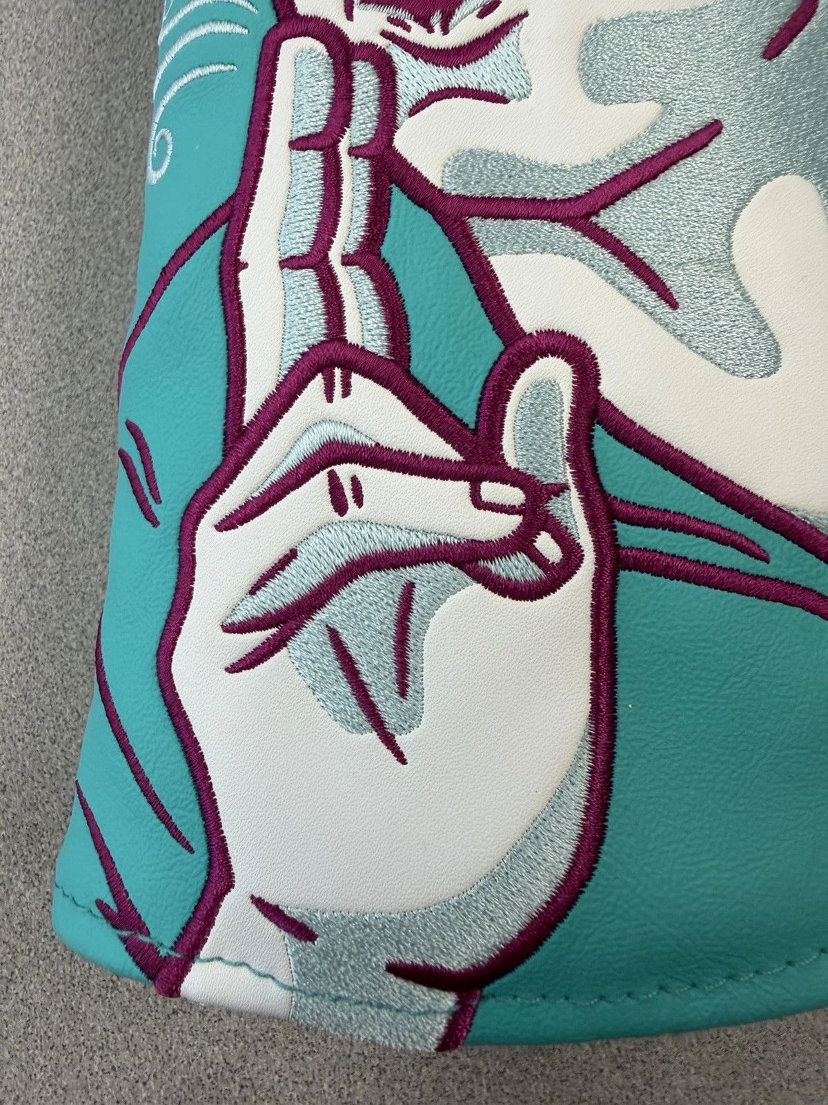 Happy Gilmore Shooter's Tour Golf Driver Headcover - Thumbnail 2
