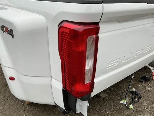 Driver Left Tail Light Incandescent Fits 2023 FORD F350SD PICKUP 796612