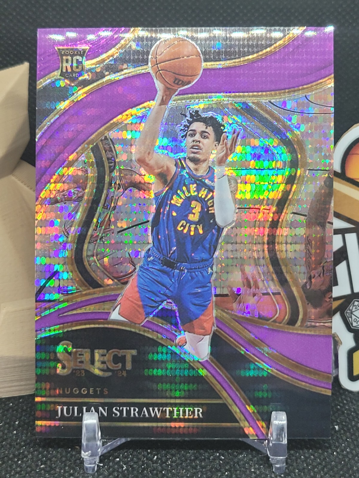 Julian Strawther 2023-24 SELECT COURTSIDE PURPLE NEON PULSAR FOTL  /5 (BHR)