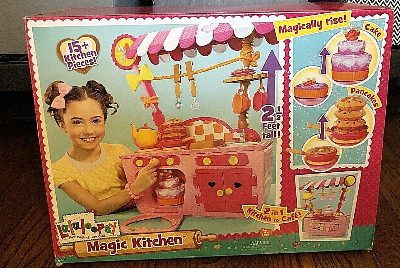 lalaloopsy magic play kitchen and café