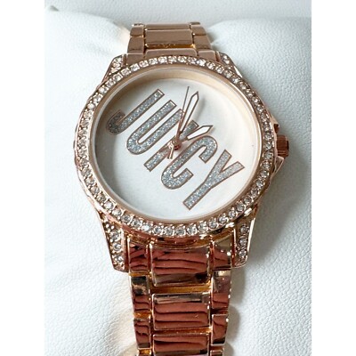 Juicy Couture Women display picture 3