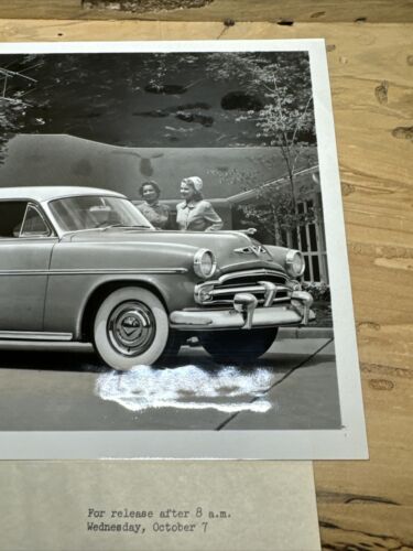 1954 Dodge Royal V8 Foto comunicato stampa ufficiale X322 - Foto 4 di 5