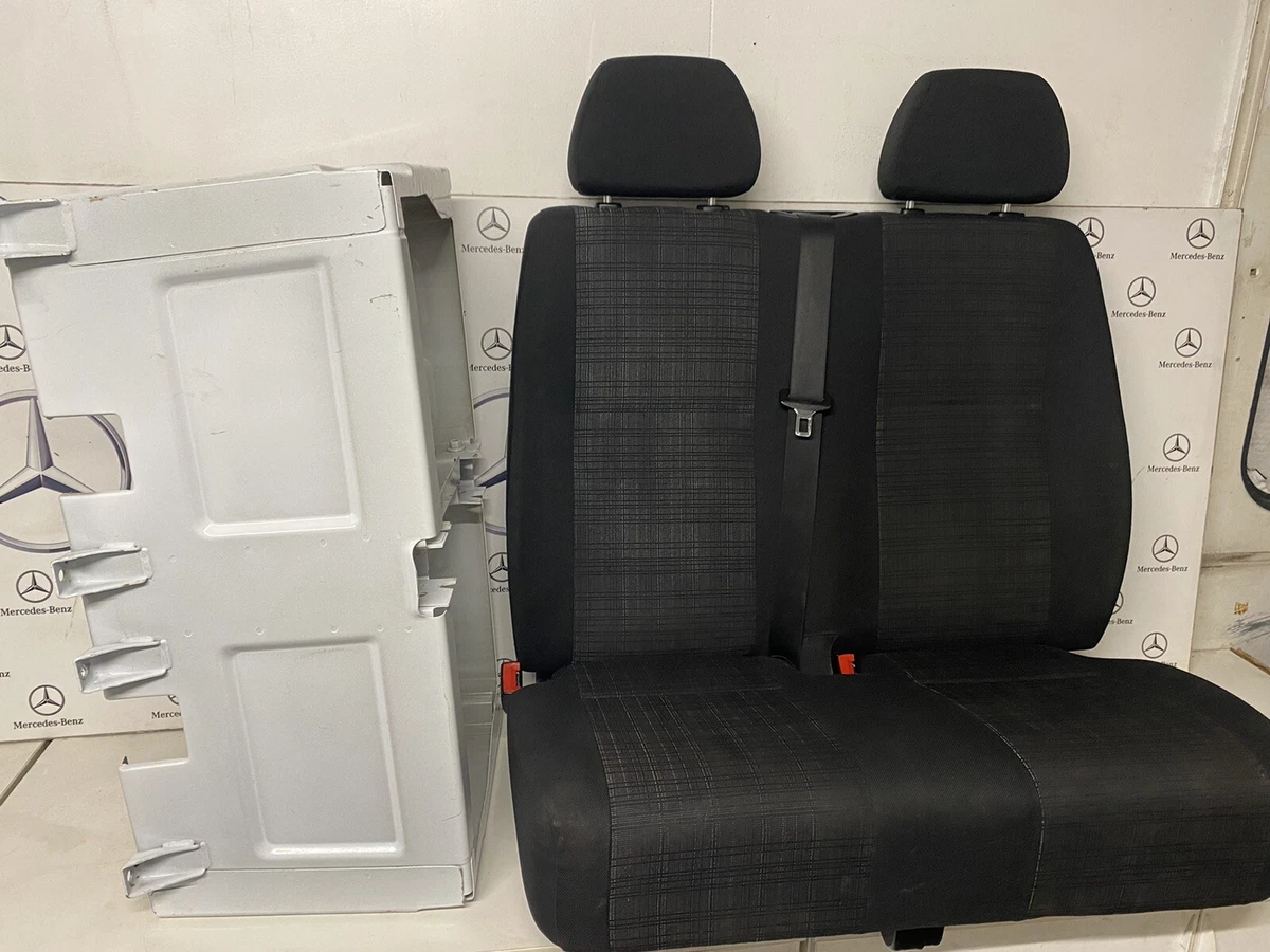 Mercedes sprinter top child seat