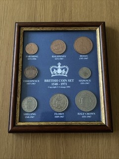 Juego de monedas británicas 1548 1971 8 monedas enmarcadas