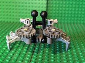 LEGO Bionicle Master Builder Set (10023) Custom Crab Lot Read Description