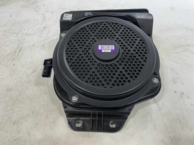 Fits 22 - 25 GENESIS GV70 LH Driver Lexicon Subwoofer Speaker 96380AR500 OEM